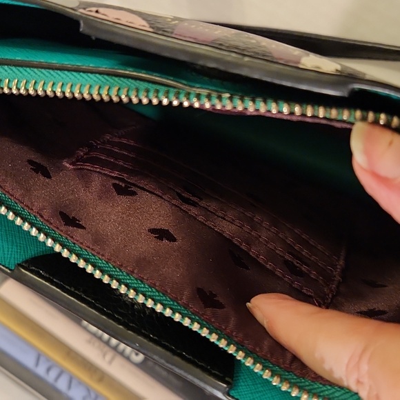 EUC Kate Spade New York Eva Triple Gusset Crossbody - Picture 9 of 16